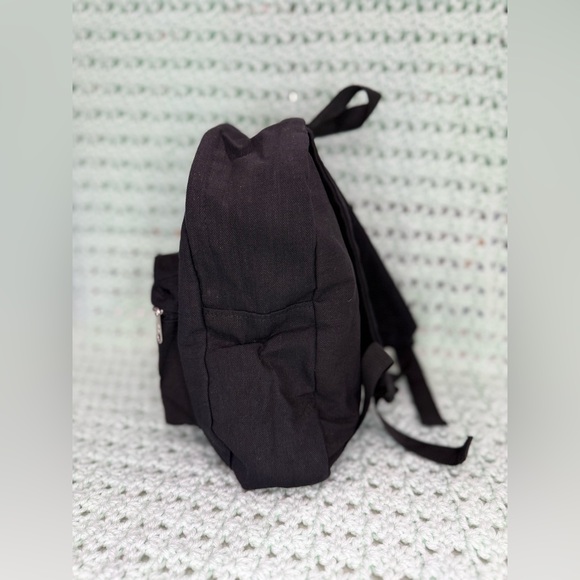 Mini Black Backpack: Alien - Picture 2 of 4